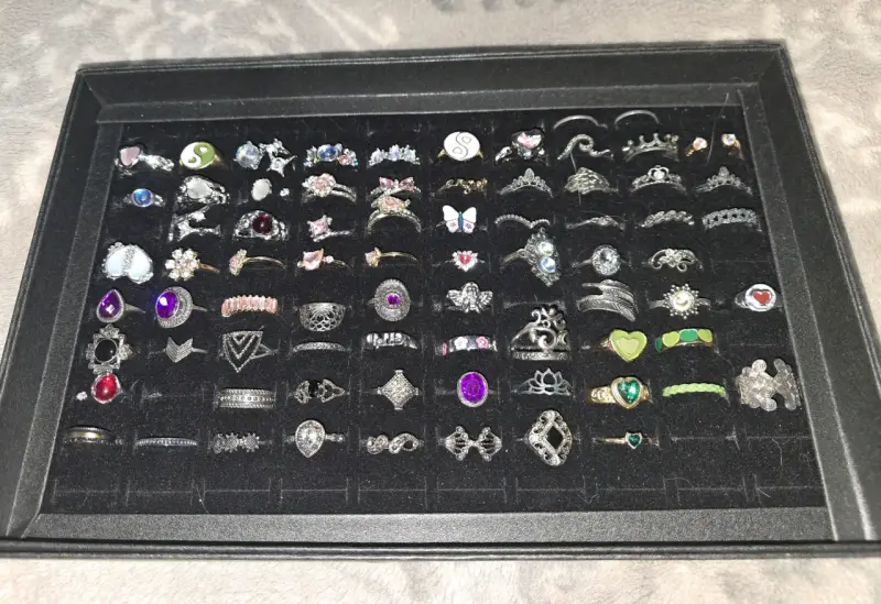 Set de anillos variados de fantasia
