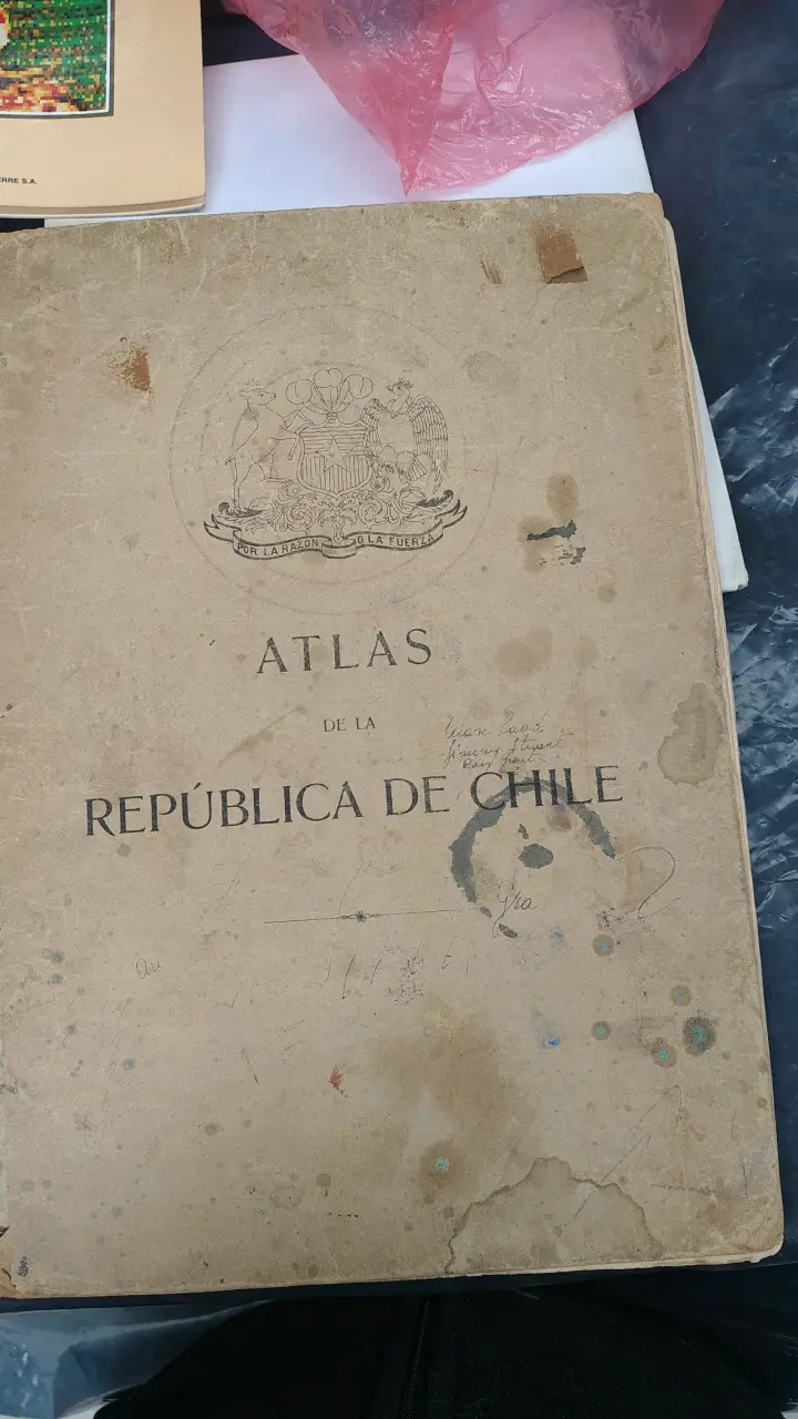 Atlas antiguo de la República de Chile