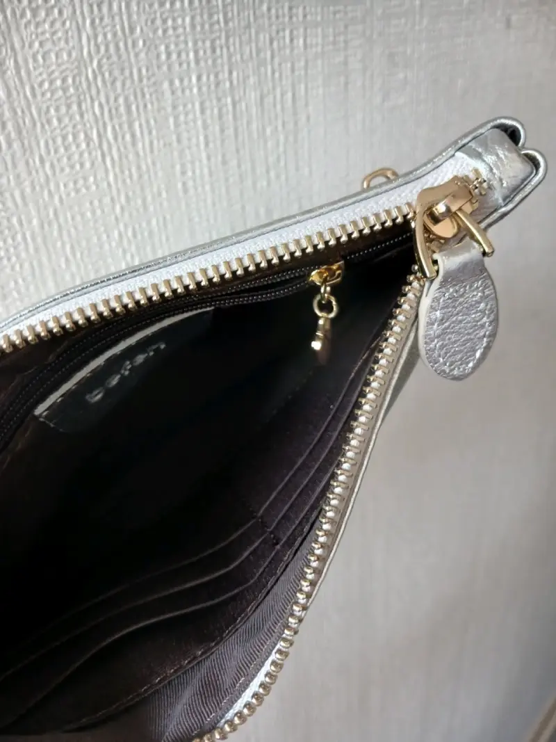 Cartera de Mano plateada Befen de cuero - 3