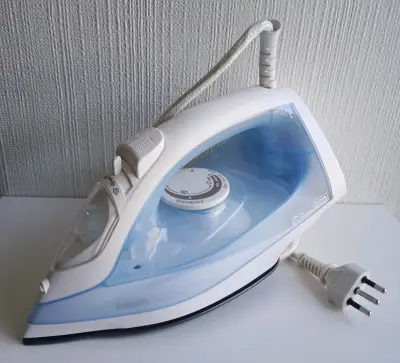 Plancha PHILIPS Convencional a Vapor 2000W - miniatura 1