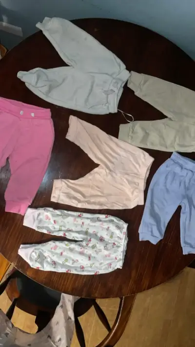 Lote de pantalones de bebé variados - miniatura 1