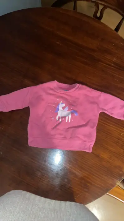 Lote polerones rosado infantil con diseño - miniatura 6