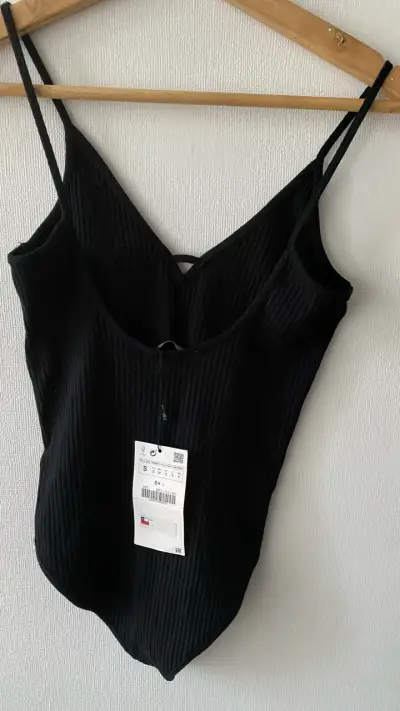 Body zara negro de tirantes delgados - miniatura 2