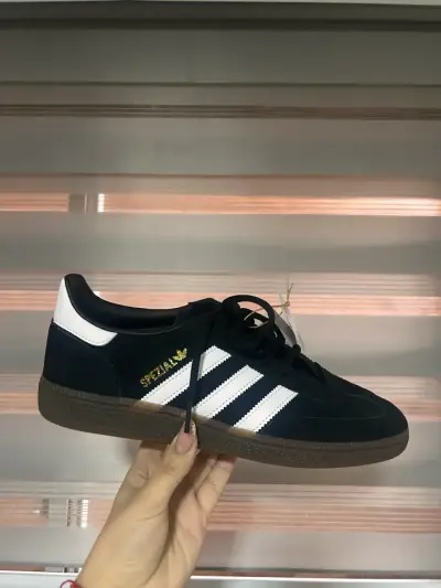 Zapatillas Adidas Spezial Originales - miniatura 1