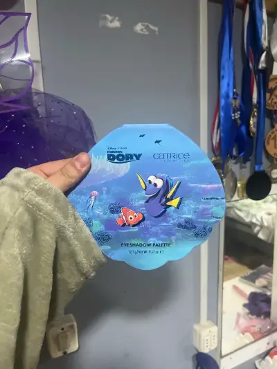 Paleta de sombras Finding Dory Catrice - miniatura 1