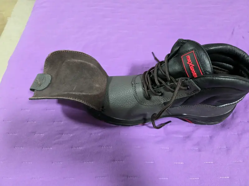 Botas de seguridad negras con refuerzo - 3