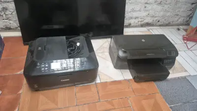 Impresora HP Officejet Pro 8100 usada - miniatura 3