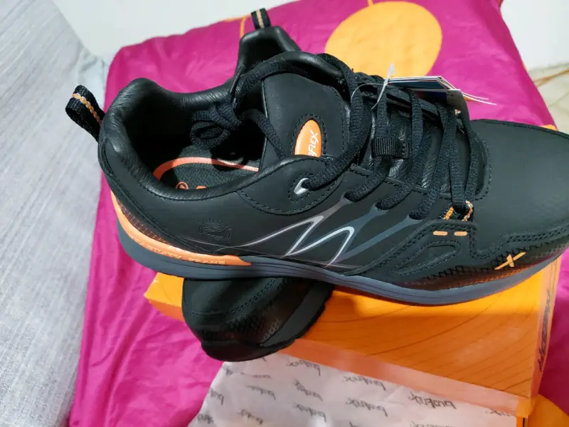 Zapatillas deportivas Proflex negras resistentes al agua - 2
