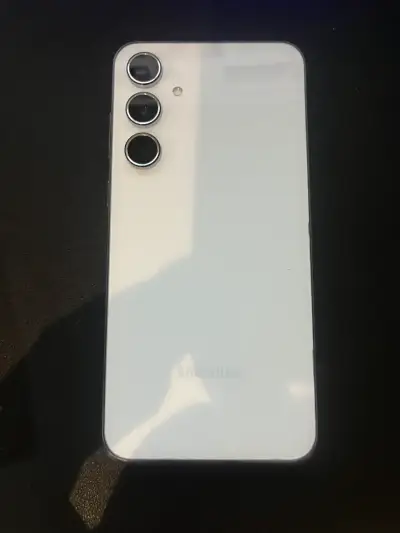 Samsung Galaxy A55 5G (Da imagen/Touch NO funciona - miniatura 1