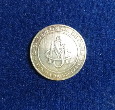 Moneda conmemorativa Gustavo Le Paige Chile - miniatura 2