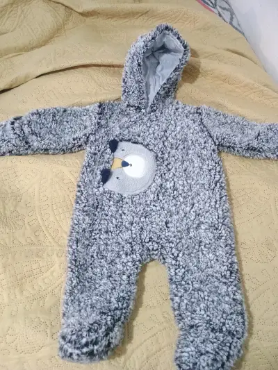 Enterito de bebé peludo gris con capucha - miniatura 1