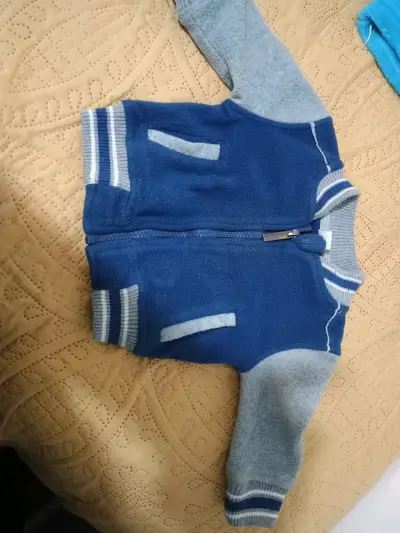 Chaqueta infantil azul y gris con cierre - miniatura 1