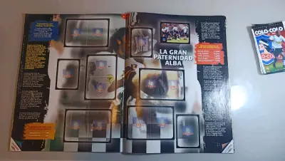 Álbum oficial Colo-Colo 1925-2006 con láminas - miniatura 4