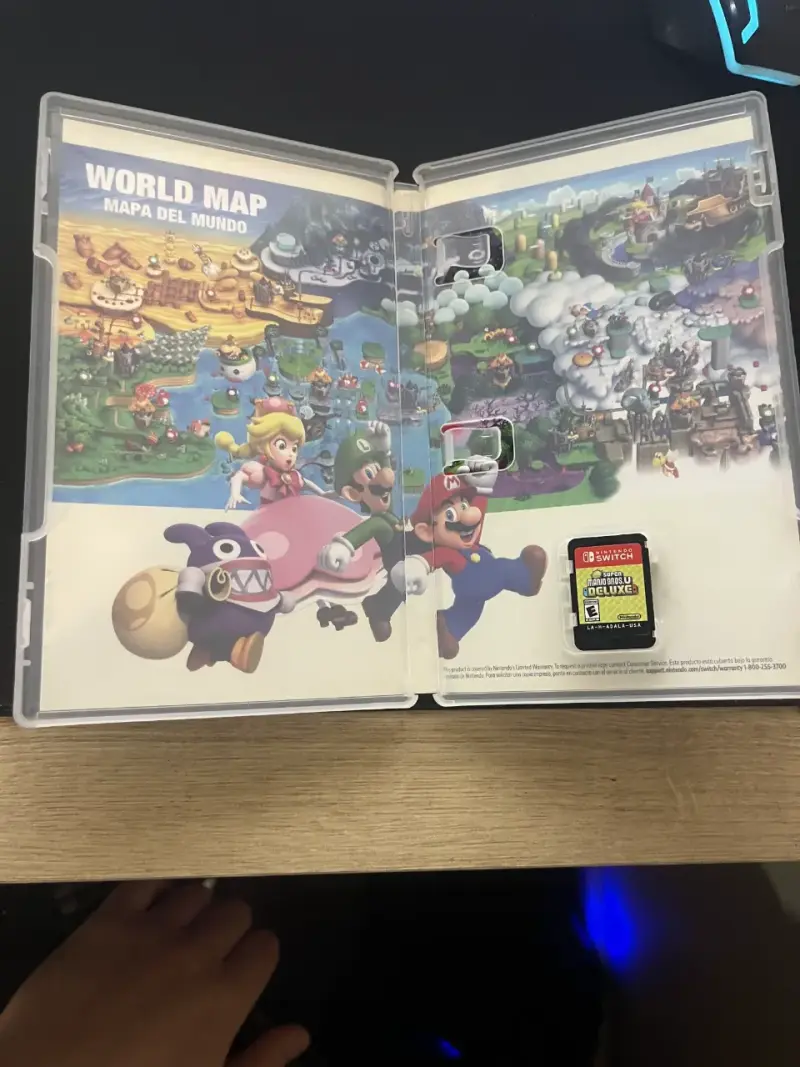 New Super Mario Bros. U Deluxe - Nintendo Switch - 2