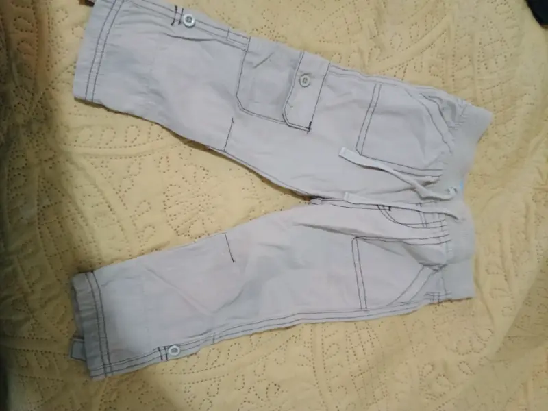 Pantalones cargo beige para niños - 1
