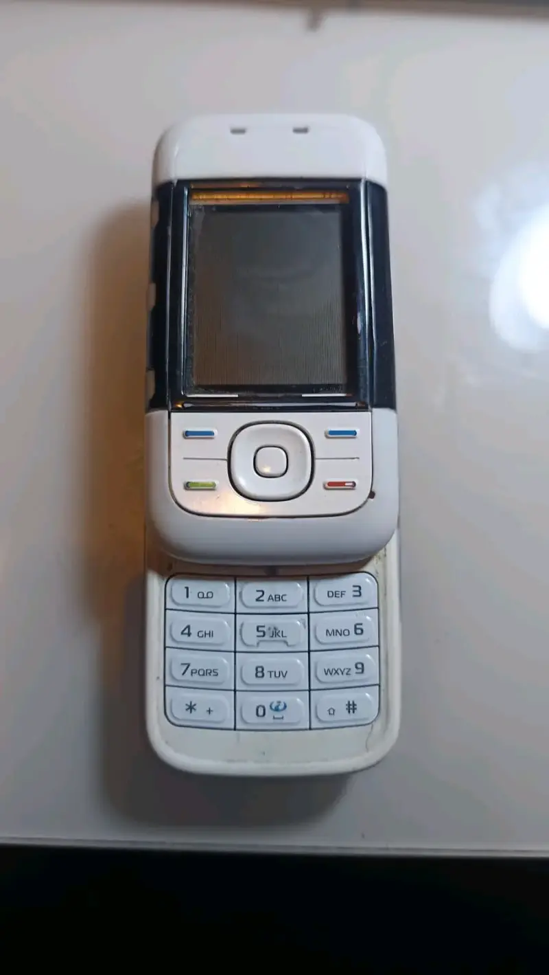 Nokia 5200 funcionando - 4