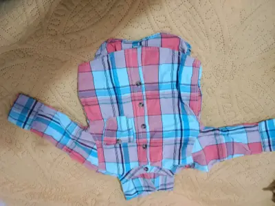 Camisa a cuadros para niño en tonos pastel - miniatura 1