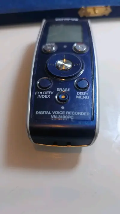 Grabadora de voz digital Olympus para revisar - miniatura 4