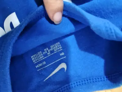 Polera manga larga azul para bebé Nike - miniatura 2