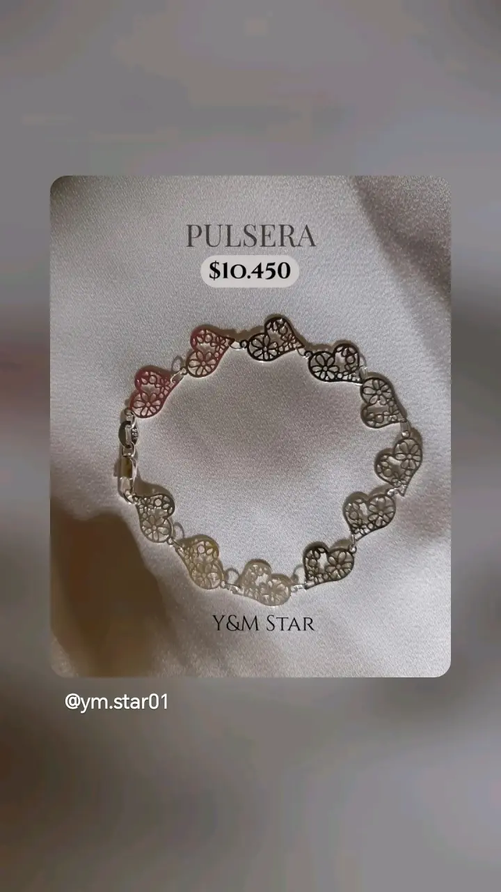 Pulsera de corazones
