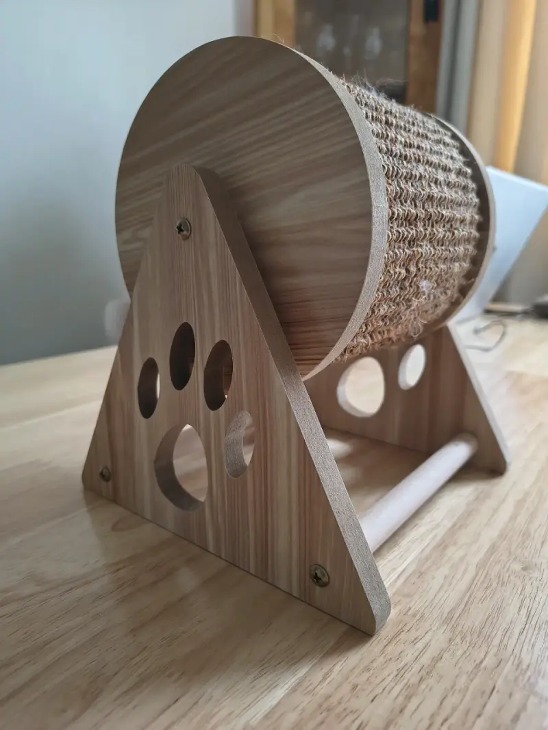 Rascador de madera para gatos - 3