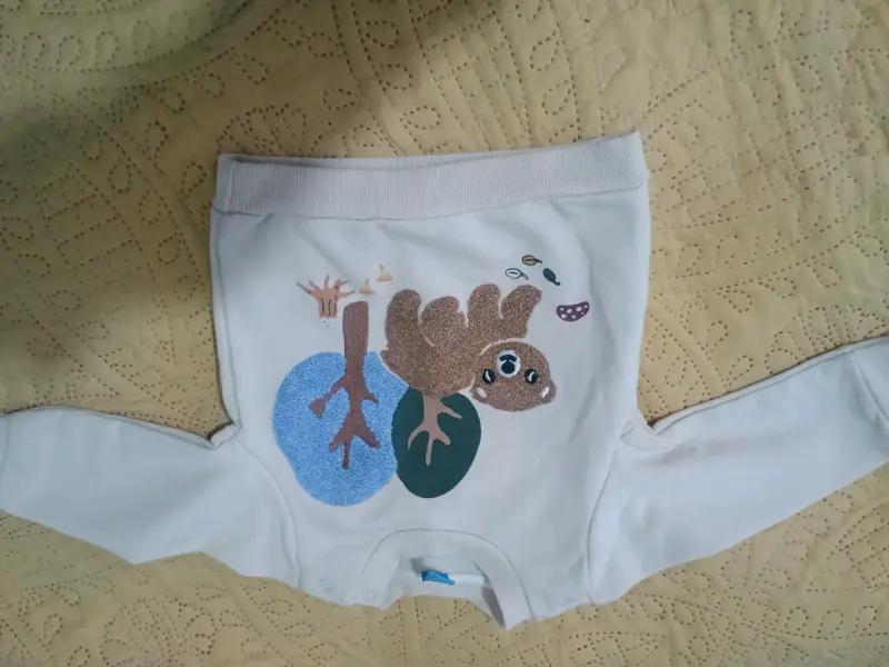 Poleron de bebé con diseño de oso - 1