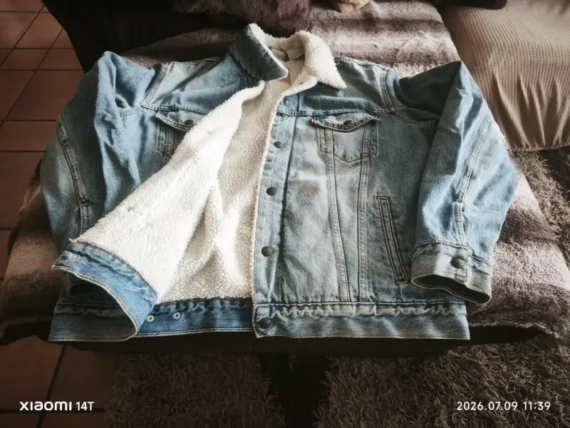 Chaqueta de mezclilla con forro de borrego - 2