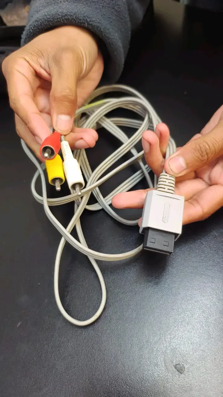 Cable AV para consola Nintendo Wii / Wii U - 1