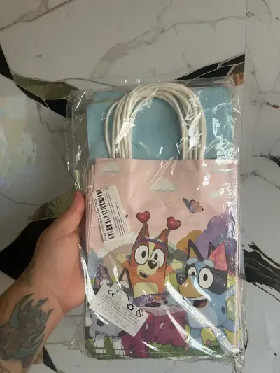Bolsas de regalo Bluey para fiestas - miniatura 3
