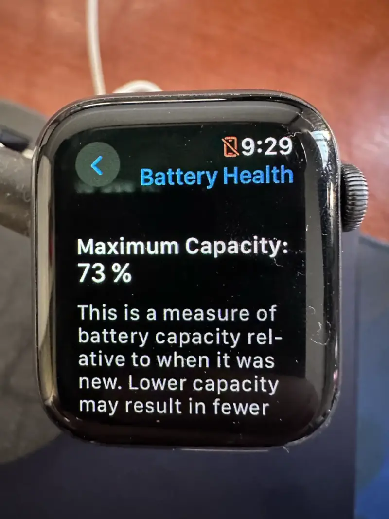 Apple Watch SE Nike en caja original - 6