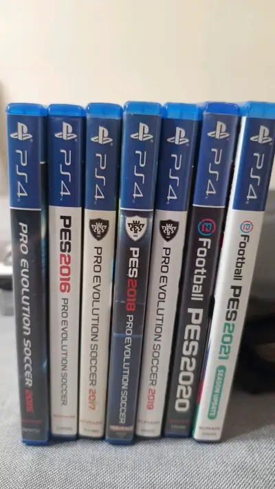 Colección de juegos PES para PS4 - miniatura 2