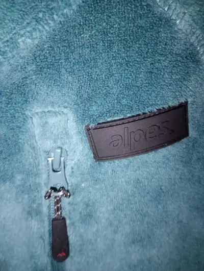 Chaqueta polar verde con cierre completo - miniatura 2