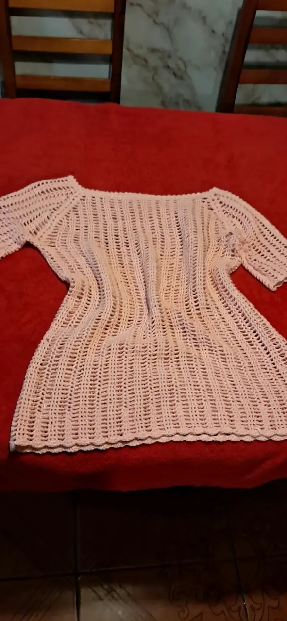 Polera tejida beige con detalle frontal - 2