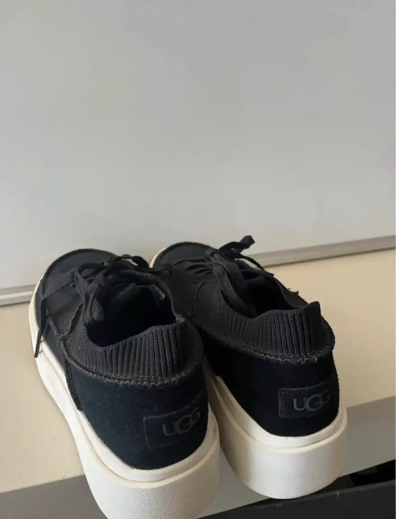 Zapatillas negras con plataforma de gamuza - 3