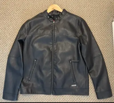 Chaqueta de cuero negra para hombre Guess (talla M - miniatura 1