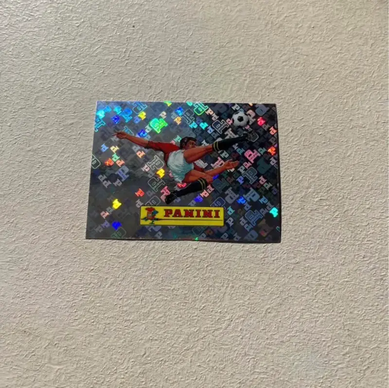 Lámina holográfica Panini de fútbol - 1
