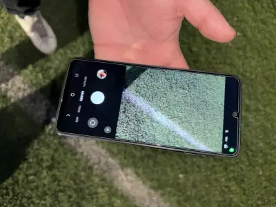 Smartphone Samsung Galaxy en buen estado - miniatura 3