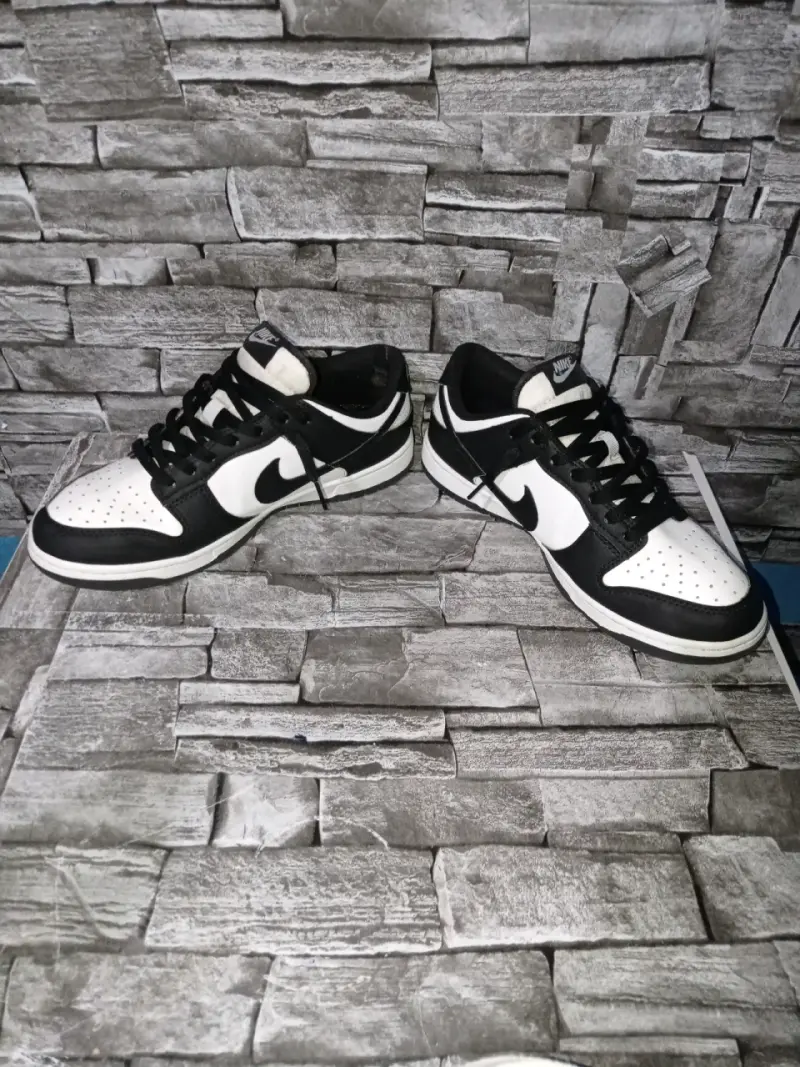 Zapatillas Nike Dunk Panda originales - 1