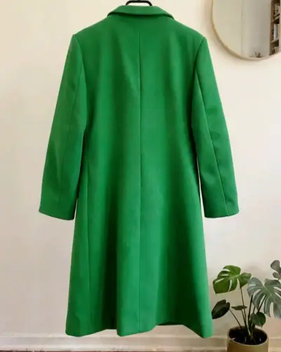 Hermoso Abrigo Verde Esmeralda Talla XL - miniatura 2