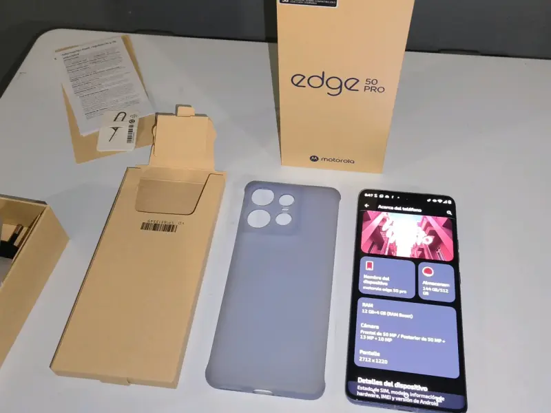 Motorola Edge 50 Pro 512GB / 12GB RAM cómo nuevo - 2