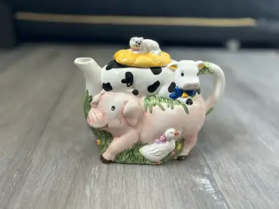 Tetera de cerámica con diseño de animales - miniatura 1