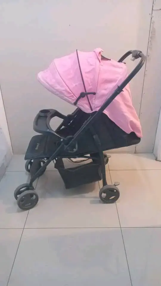 Coche de bebé Bebesit rosa con toldo - 2