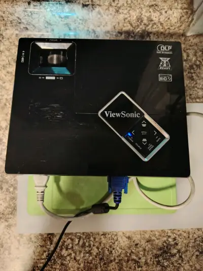 Proyector ViewSonic DLP en buen estado - miniatura 4
