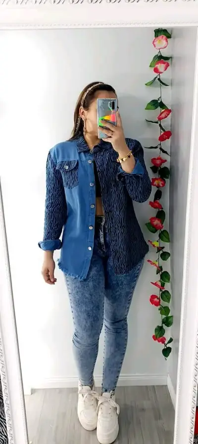 Chaqueta de mezclilla con estampado animal print - miniatura 3