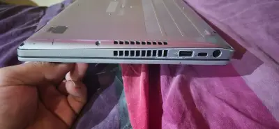 Notebook Dell en buen estado - miniatura 4