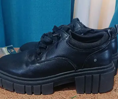 Zapatos de cuero negro Teener para mujer - miniatura 2