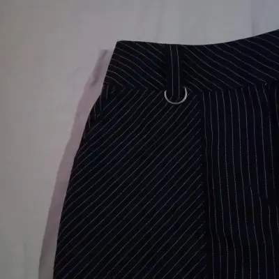 Falda a rayas negra elegante - miniatura 5