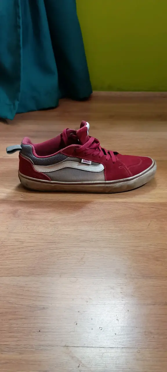 Zapatillas Vans rojas de gamuza - 2