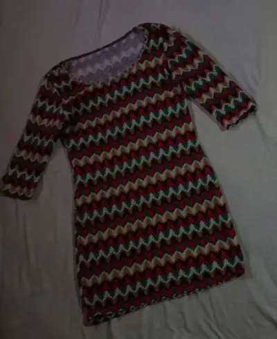 Vestido estampado zigzag manga 3/4 - miniatura 1
