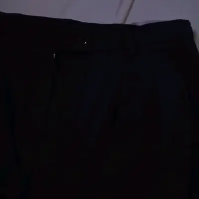 Pantalones de vestir negros para hombre - miniatura 3